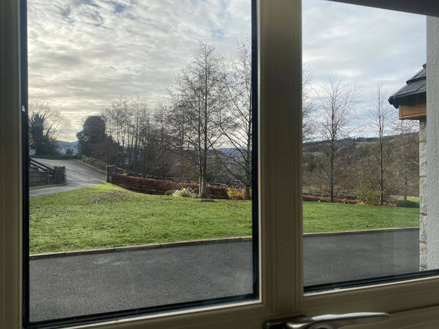 Rostrevor Valley Holiday Park- En-suite Rooms with Hot tub and Private Car Service