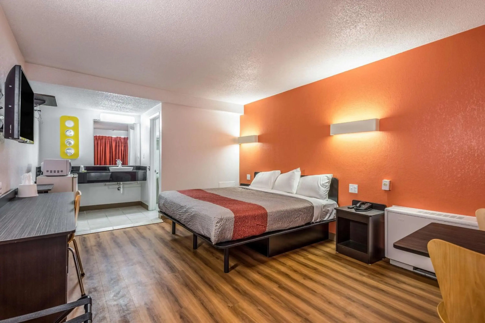 Motel 6 Schenectady, NY