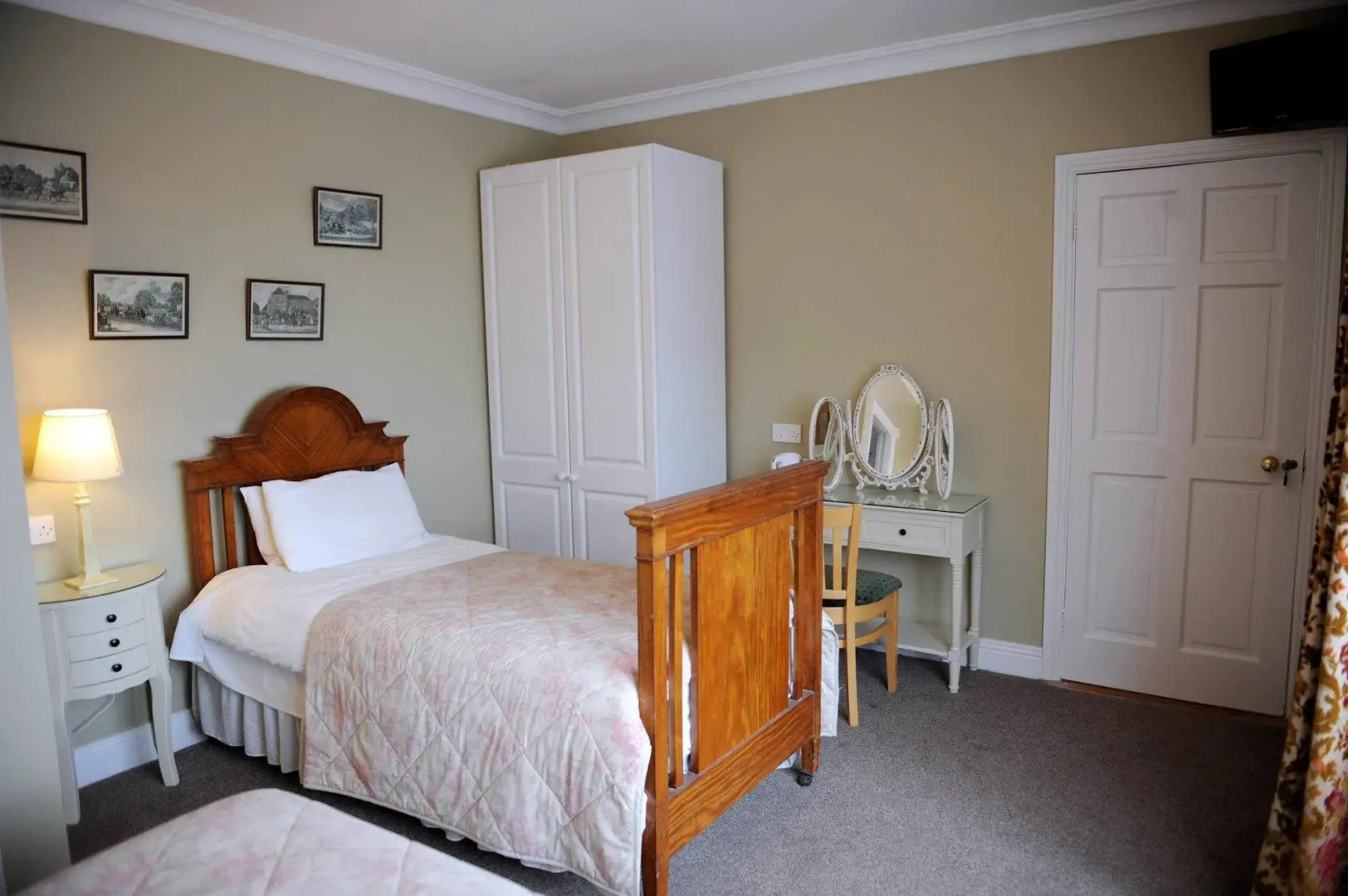 The Yellow House B&B