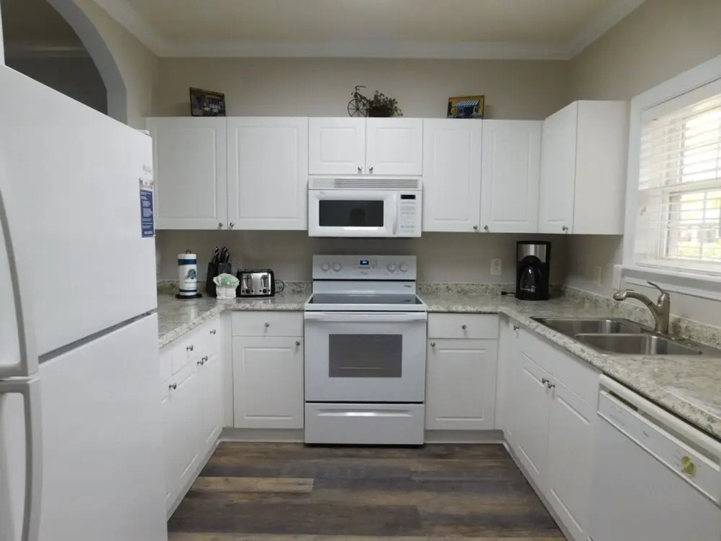 River Crossing Condo #113 2 Bedrooms 2 Bathrooms Condo