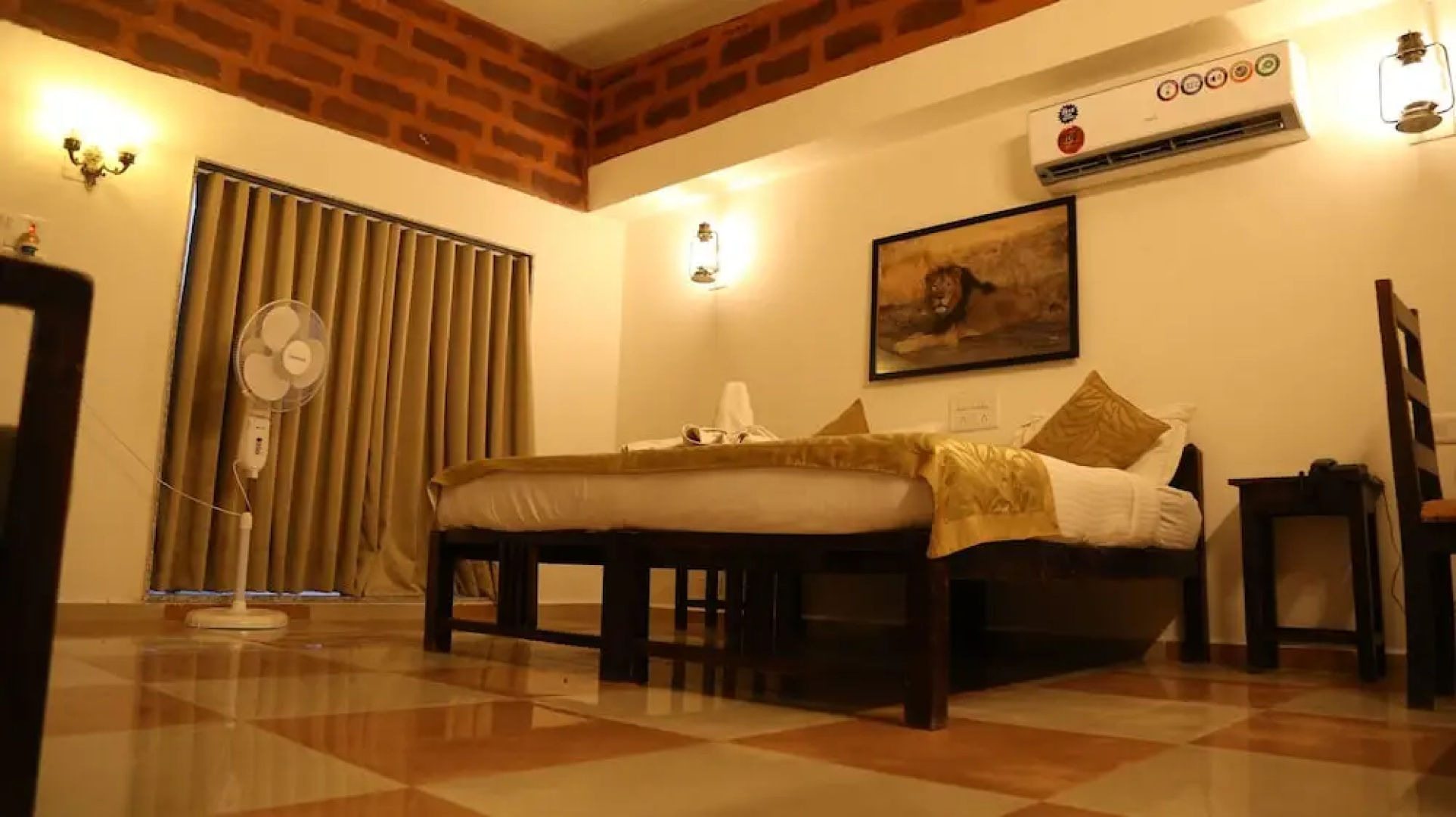 Gir Lions Paw Resort With Swimming Pool