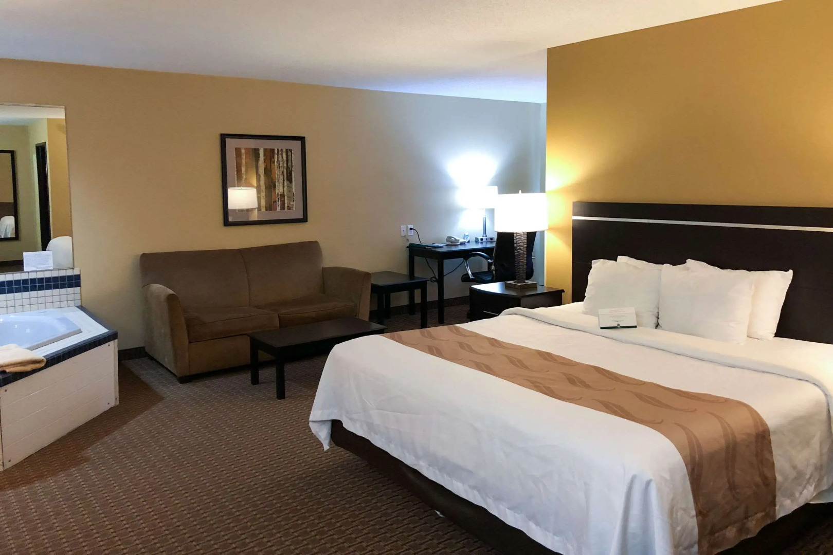 Quality Inn & Suites Sun Prairie Madison East