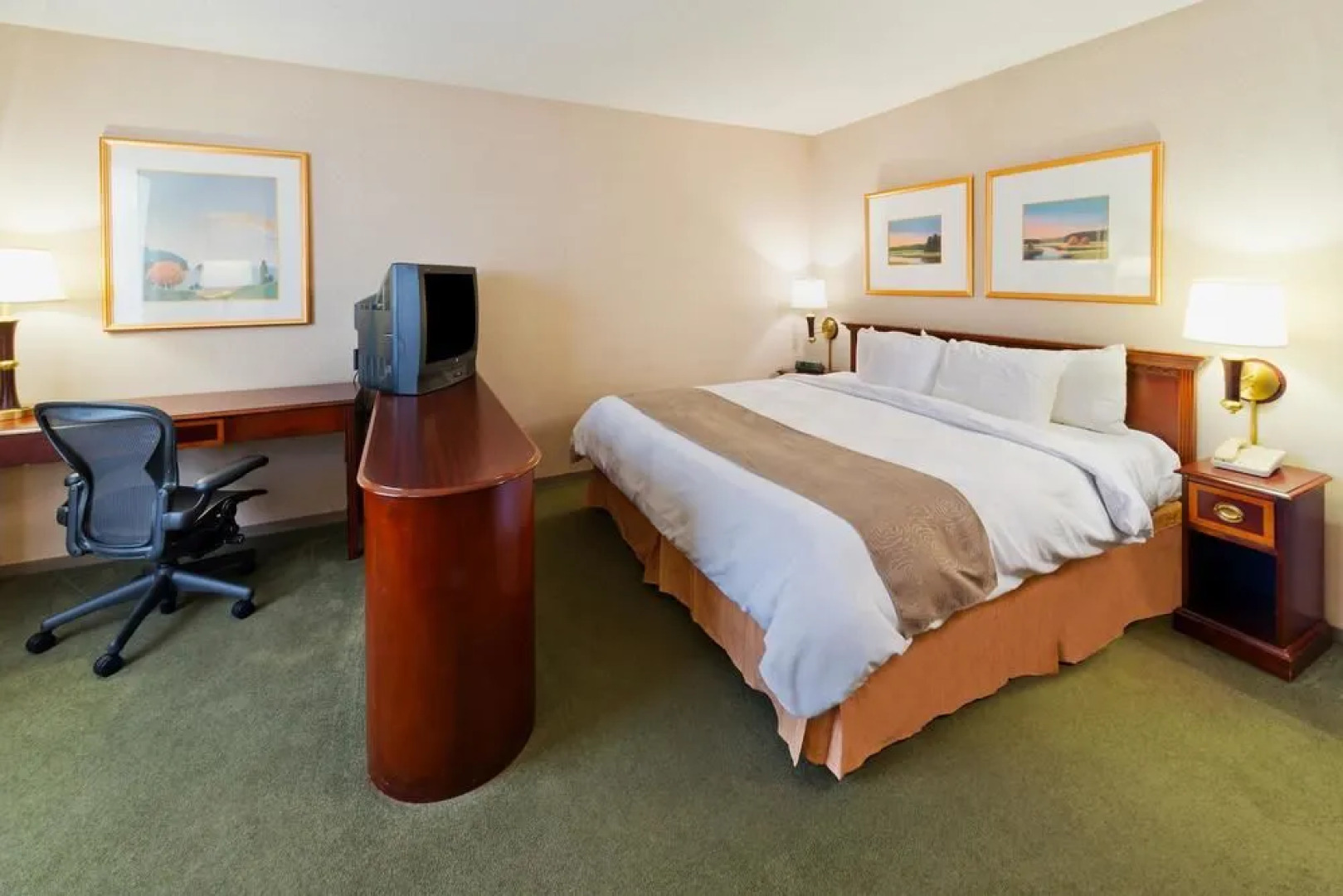 Courtyard Edina Bloomington