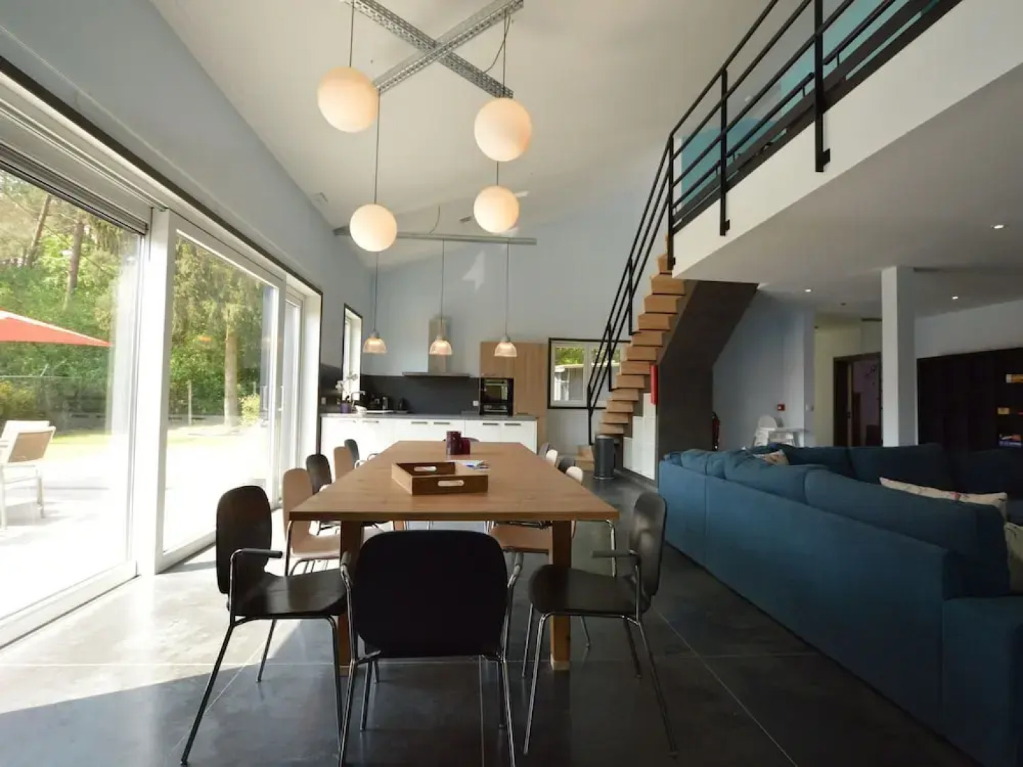 Luxurious Holiday Home with Swimming Pool in Hechtel-Eksel