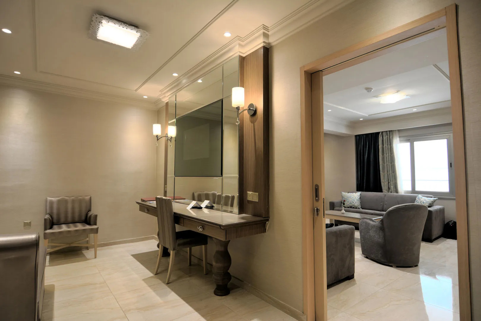 Adams Beach Hotel & Spa