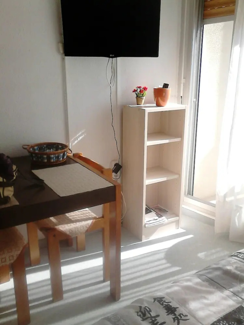 Studio in Dax, With Wonderful City View, Furnished Balcony and Wifi - 50 km From the Beach