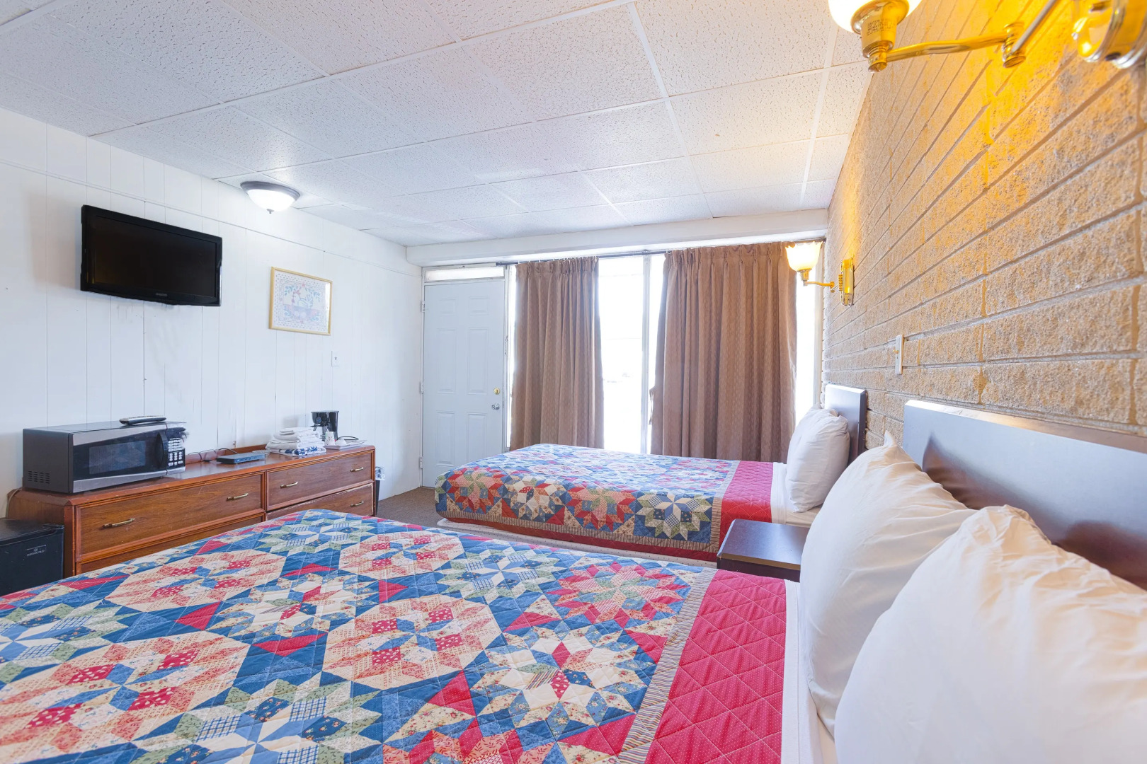 Sonrise Inn Lincoln Hwy By OYO