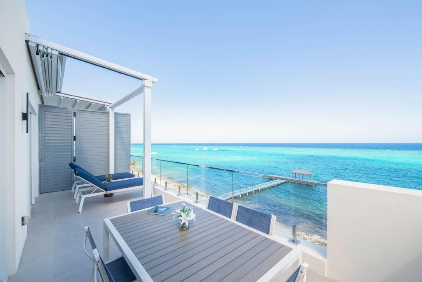 Rum Point Club Resort - Luxury Beachfront Penthouses