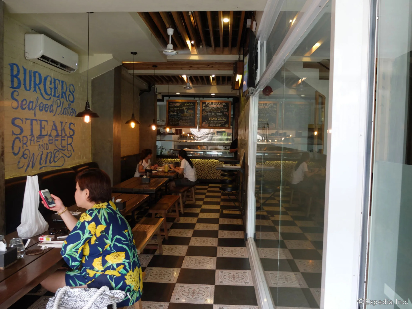 Jony's Boutique Hotel