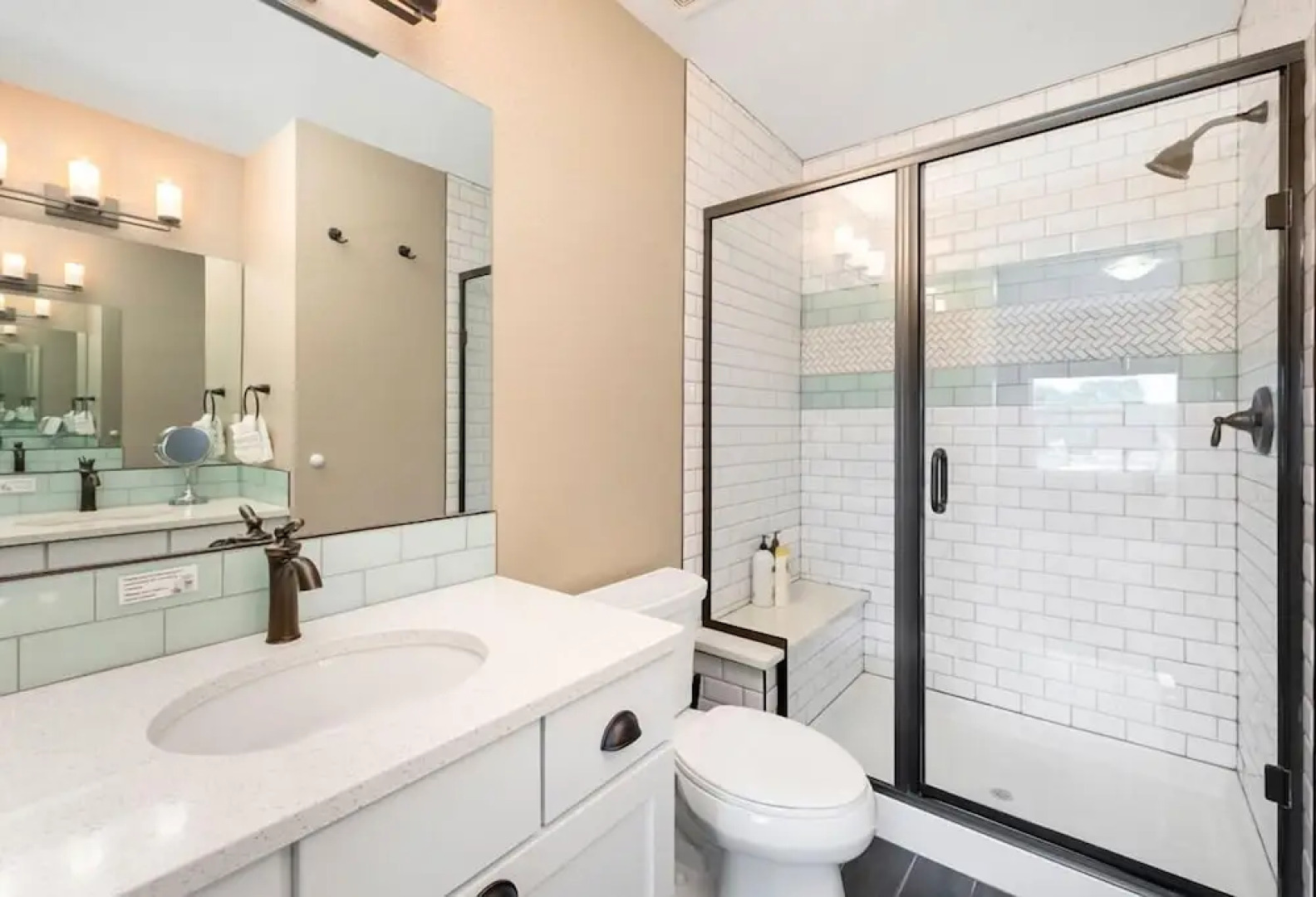 Amazing Urban Townhome Near Breweries & River!