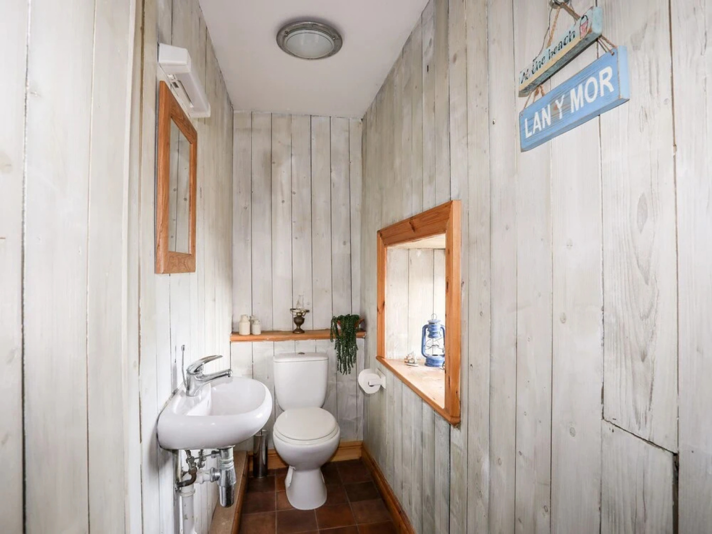 East Lighthouse Keeper's Cottage