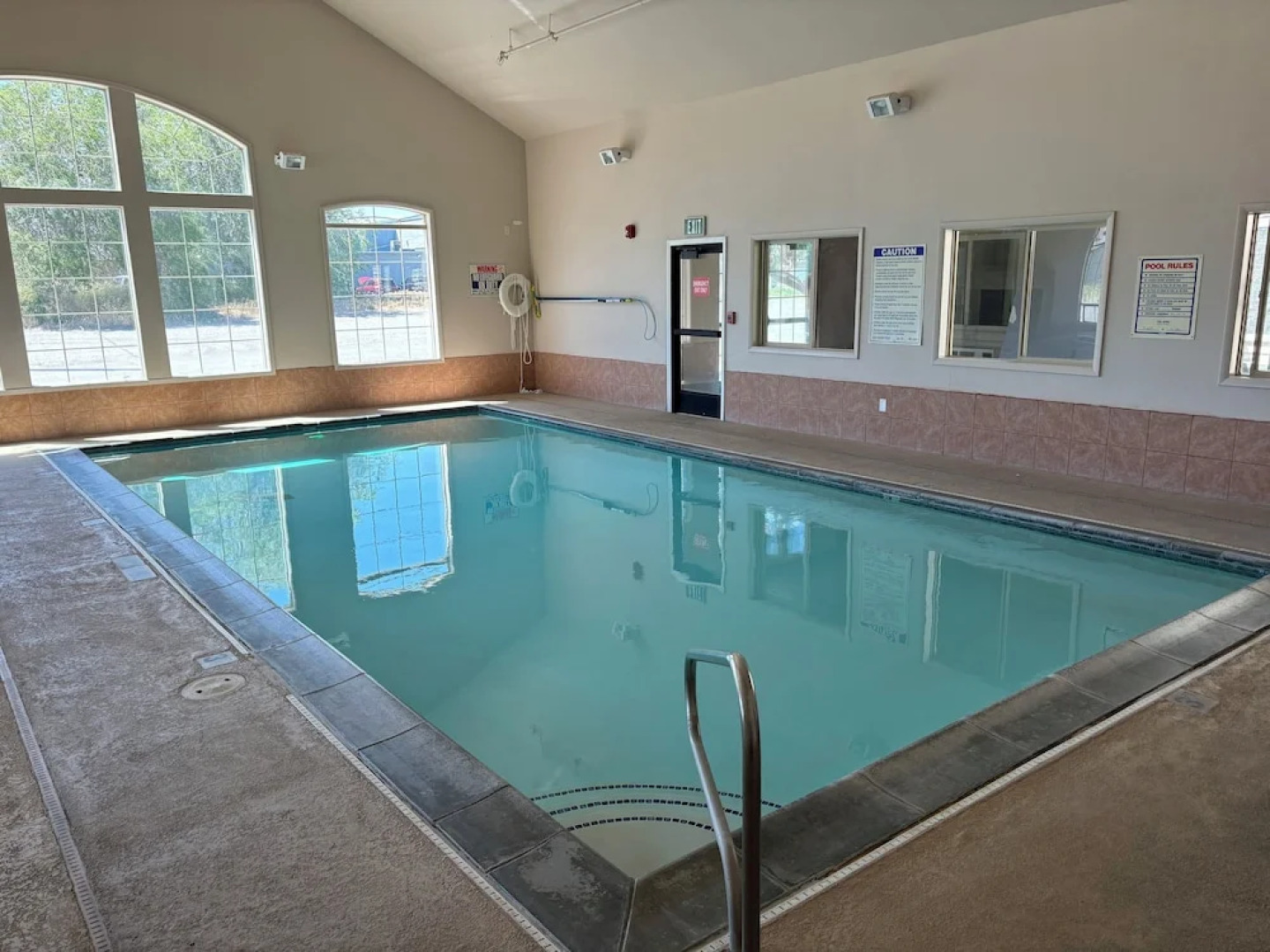 Super 8 by Wyndham Rexburg