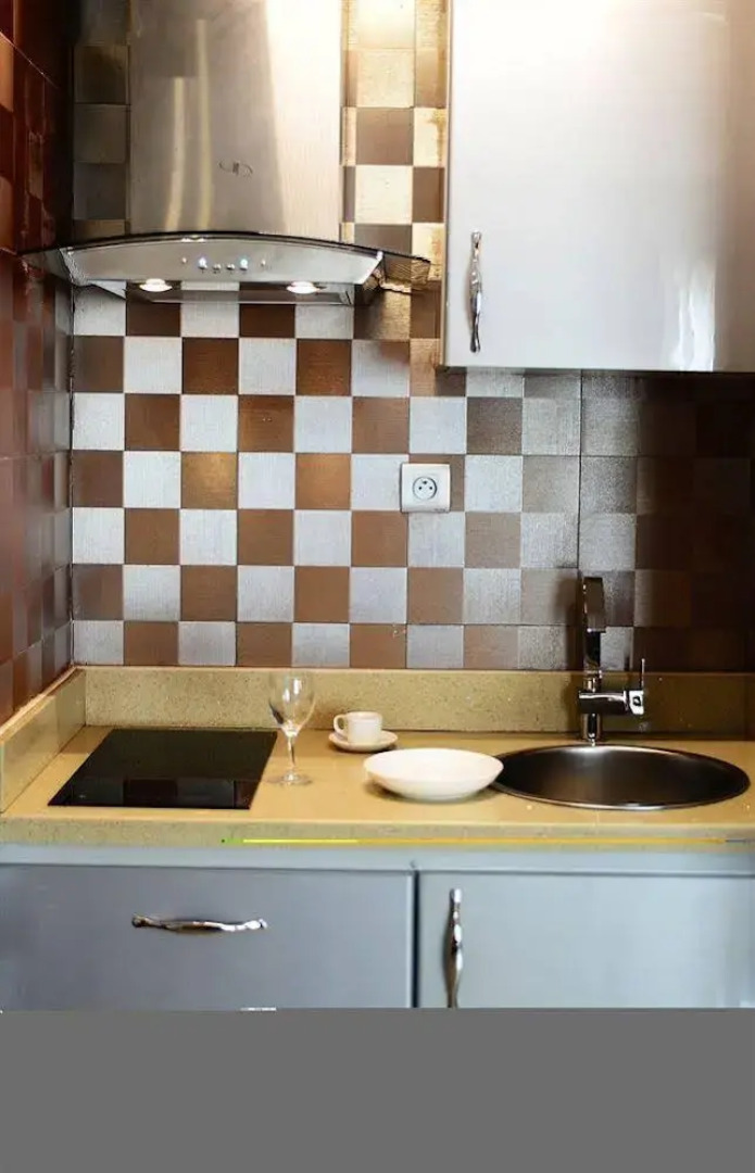 Nomad Suites Residence