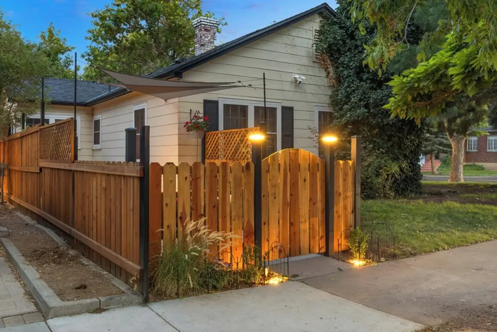 1 Mi to Riverwalk: Downtown Reno Studio w/ Patio!