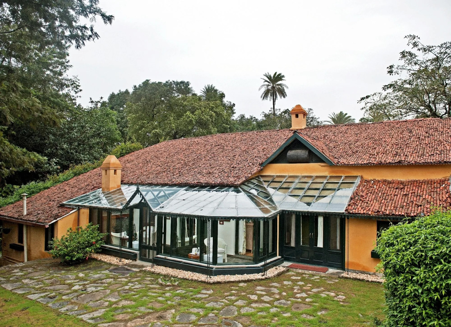 WelcomHeritage Connaught House