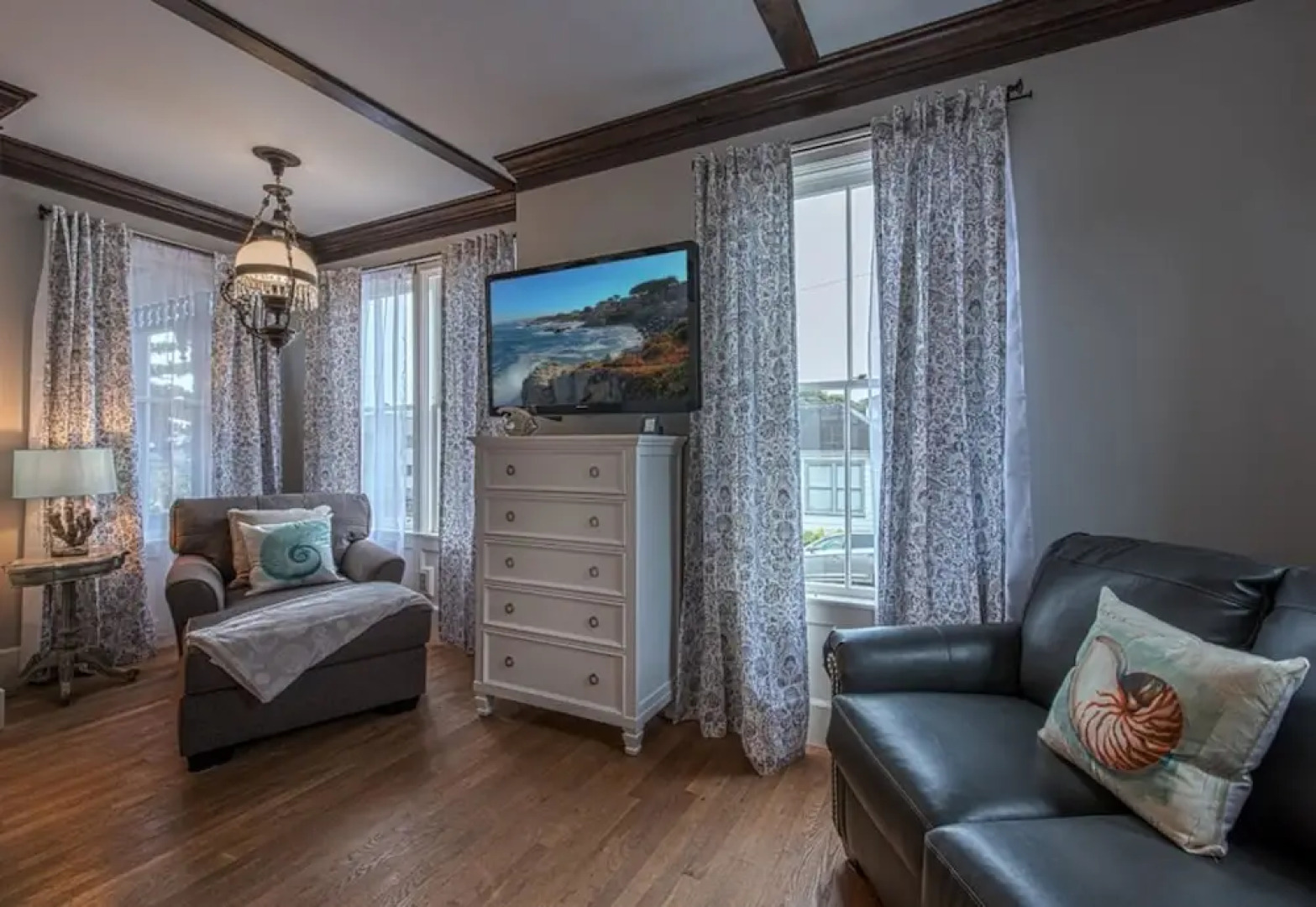 3749 Victorian Sanctuary by the Sea