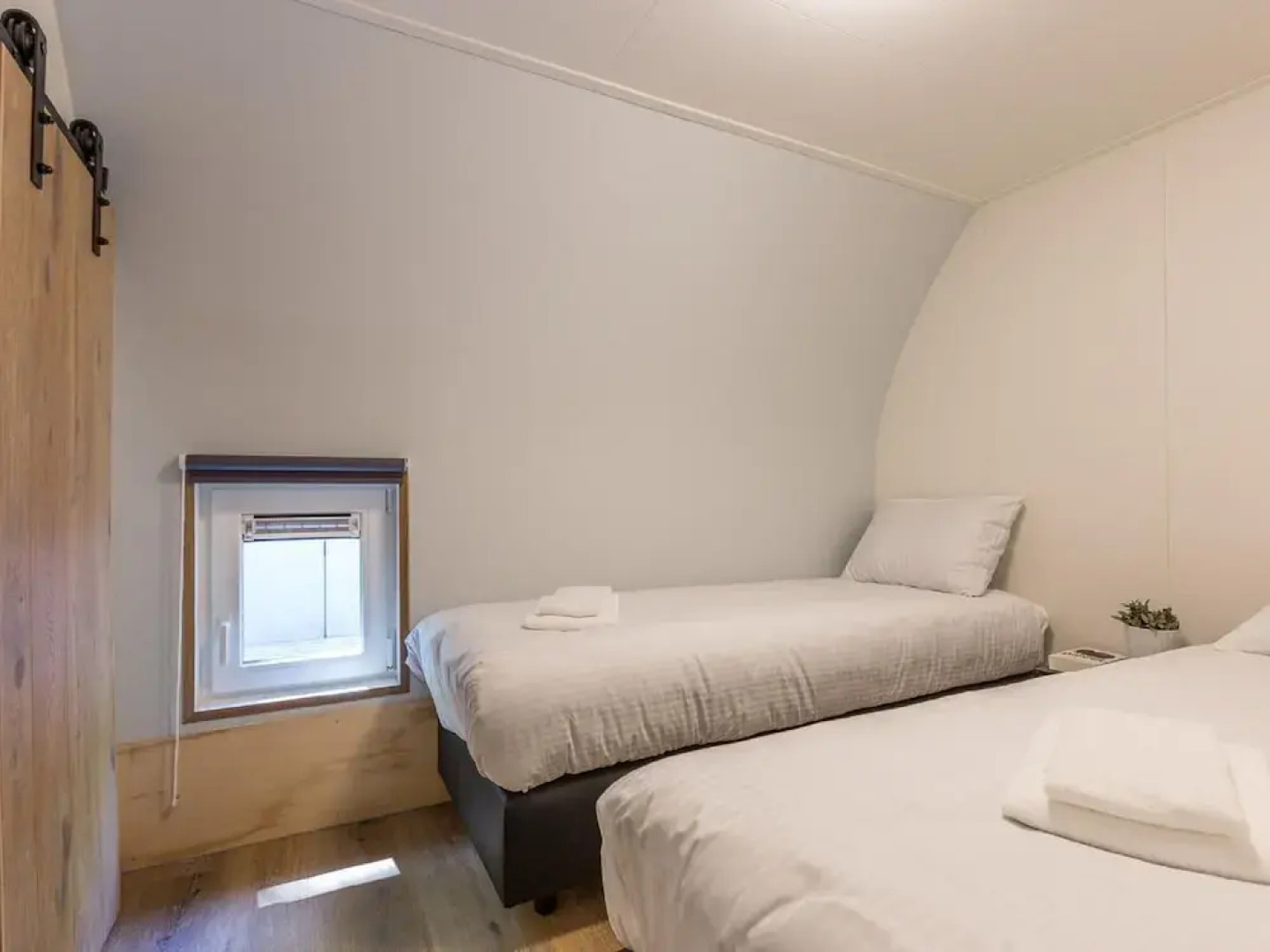 Beautiful Cottage Near Giethoorn