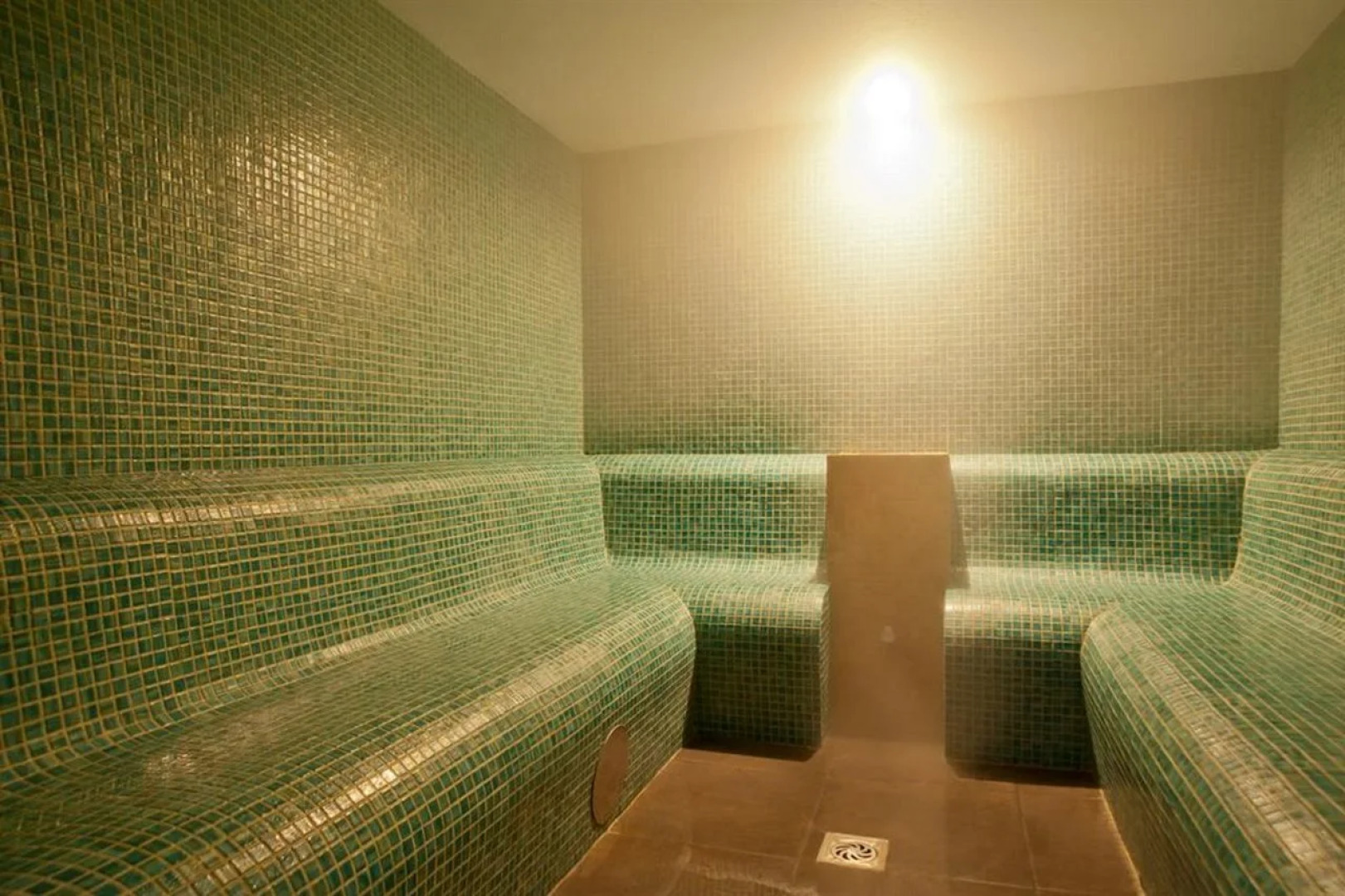 Augusta Club & Spa - Adults Only