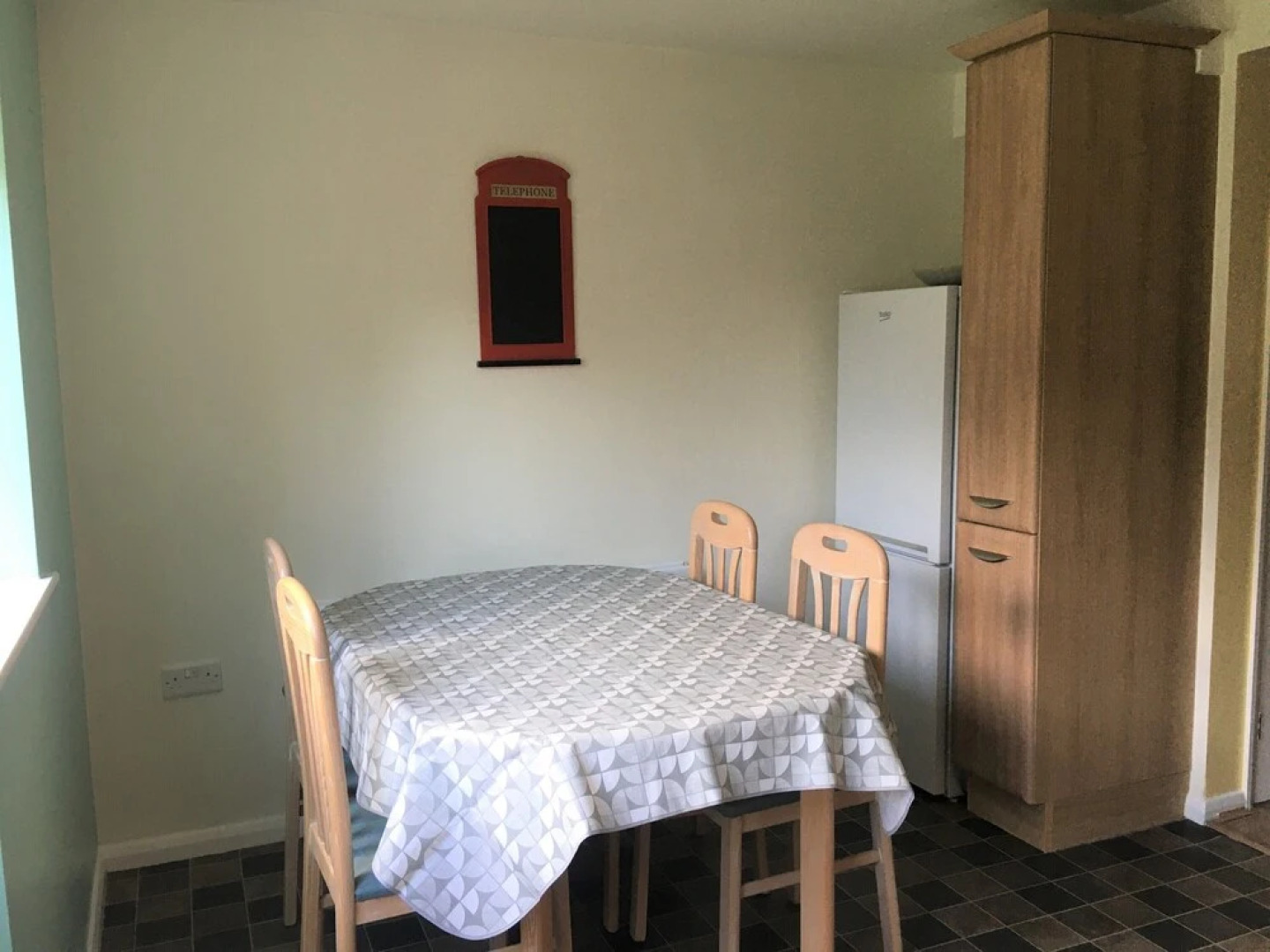 Impeccable Modern Two Bed House in Colwyn Bay