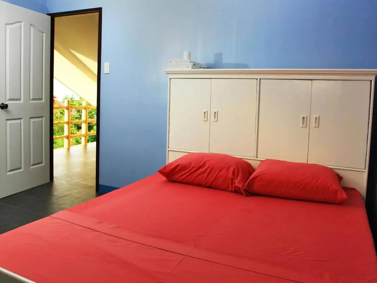 Alexis Cliff Dive Resort