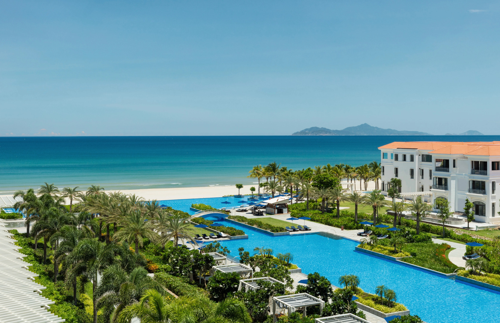 Sheraton Grand Danang Beach Resort & Spa