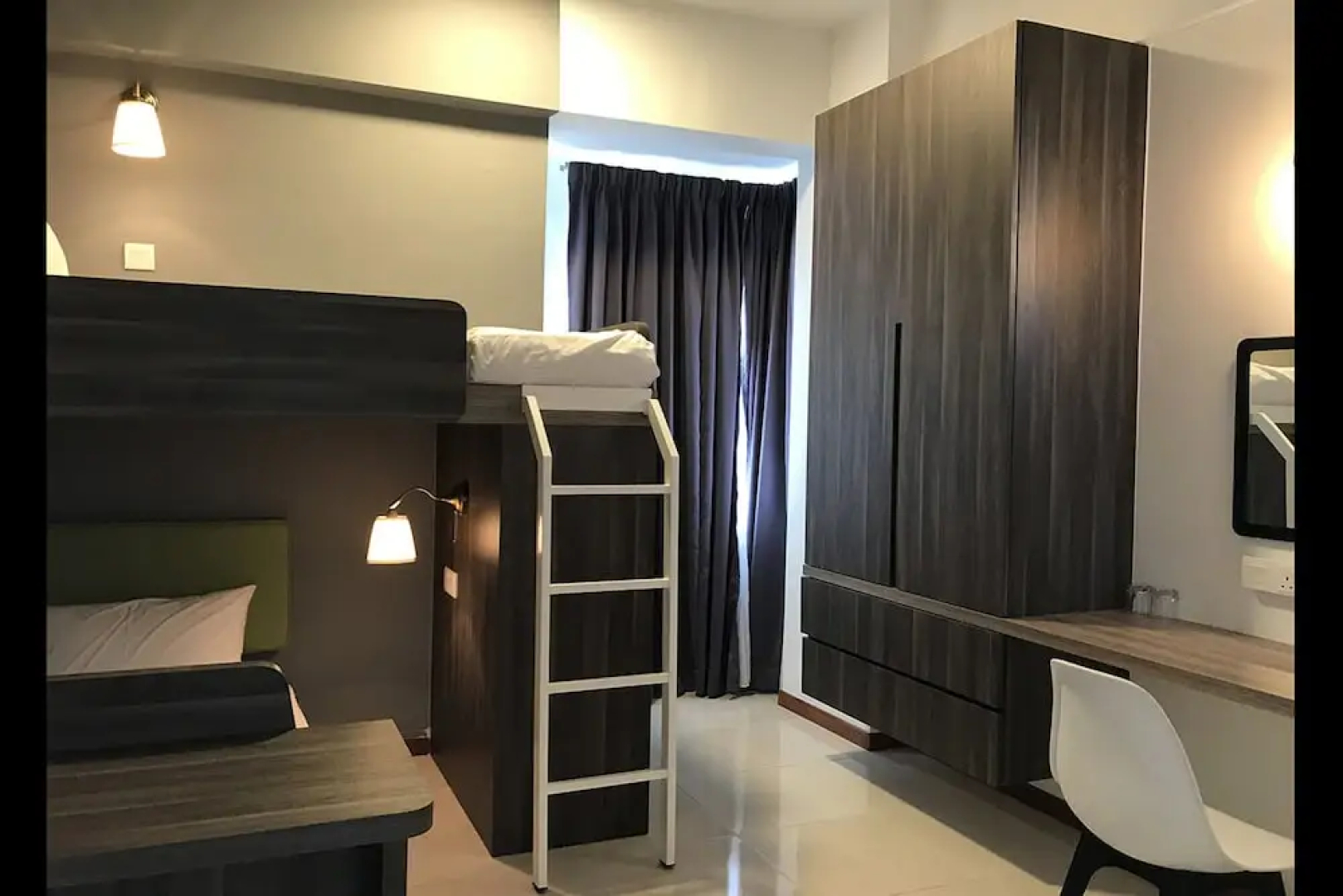 Westlake Villas