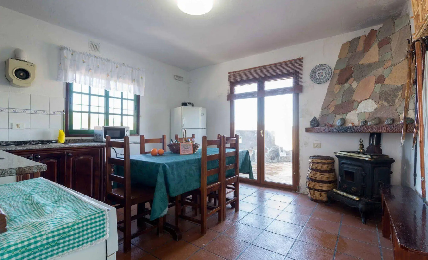 Casa Cueva El Caidero