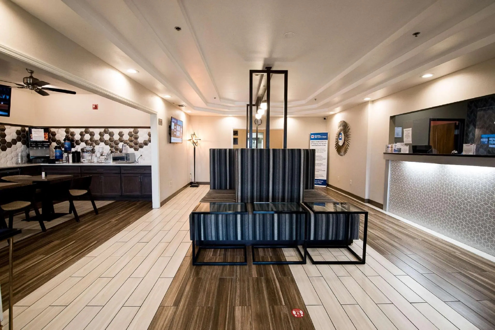 SureStay Plus Hotel by Best Western Topeka Northwest