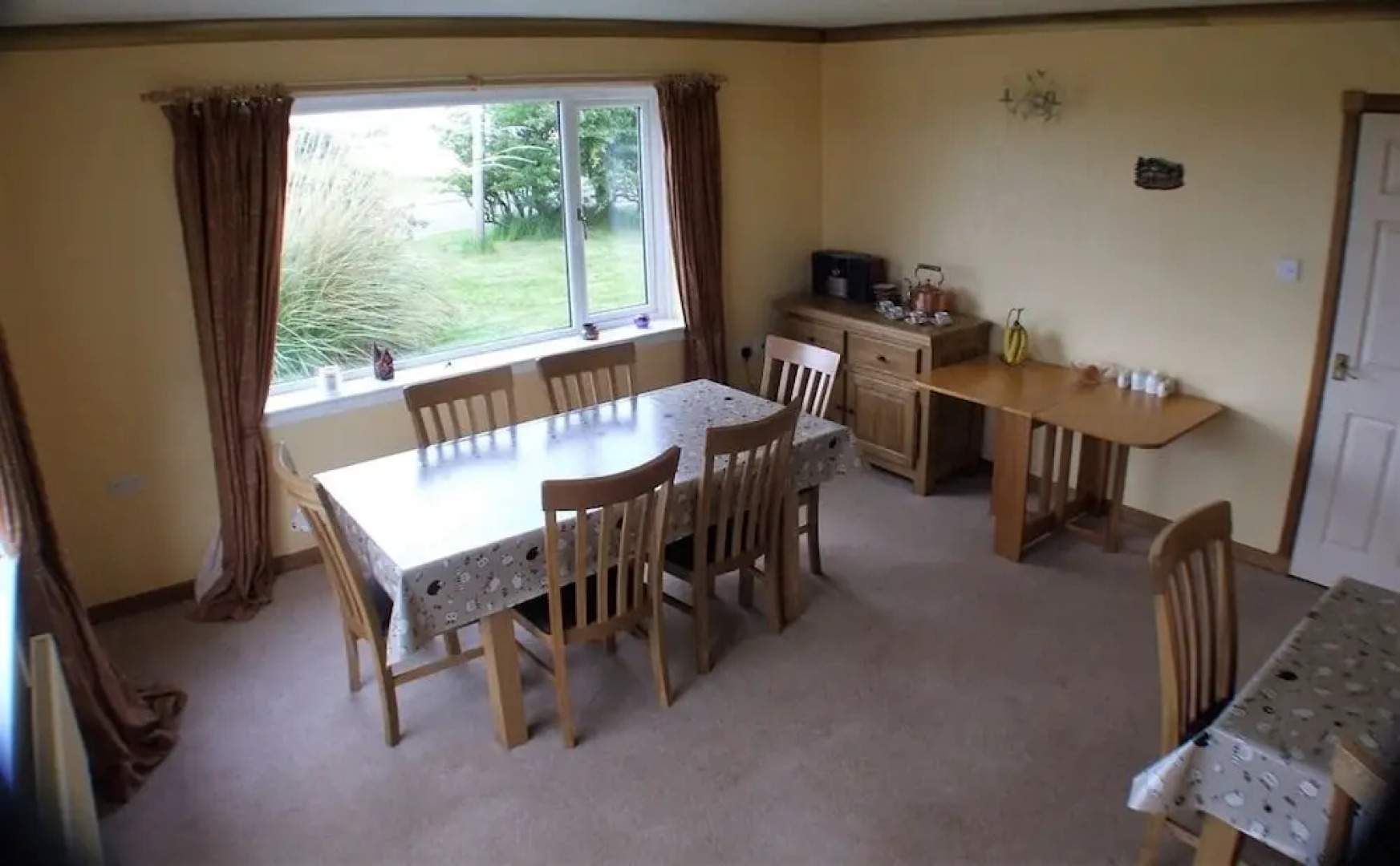 The Hawthorns Bed & Breakfast