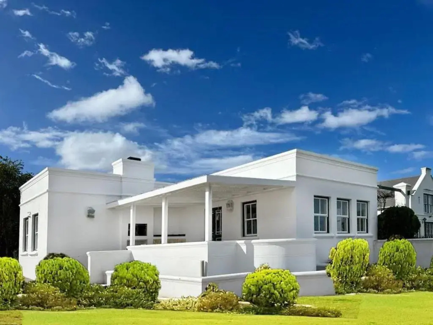 Greenhill Farm Manor House Plettenberg Bay - Private House Sleeps 8