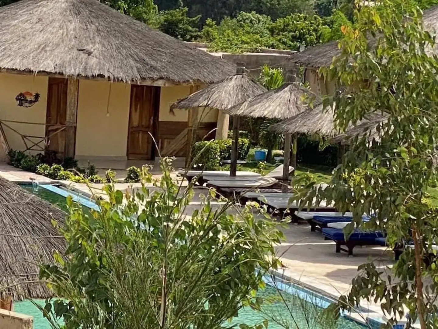 Hotel & Campement du Lac Rose