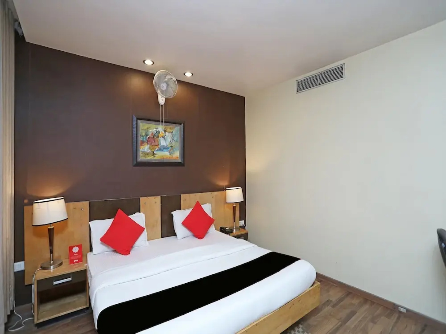 Capital O 30972 Hotel Centrum