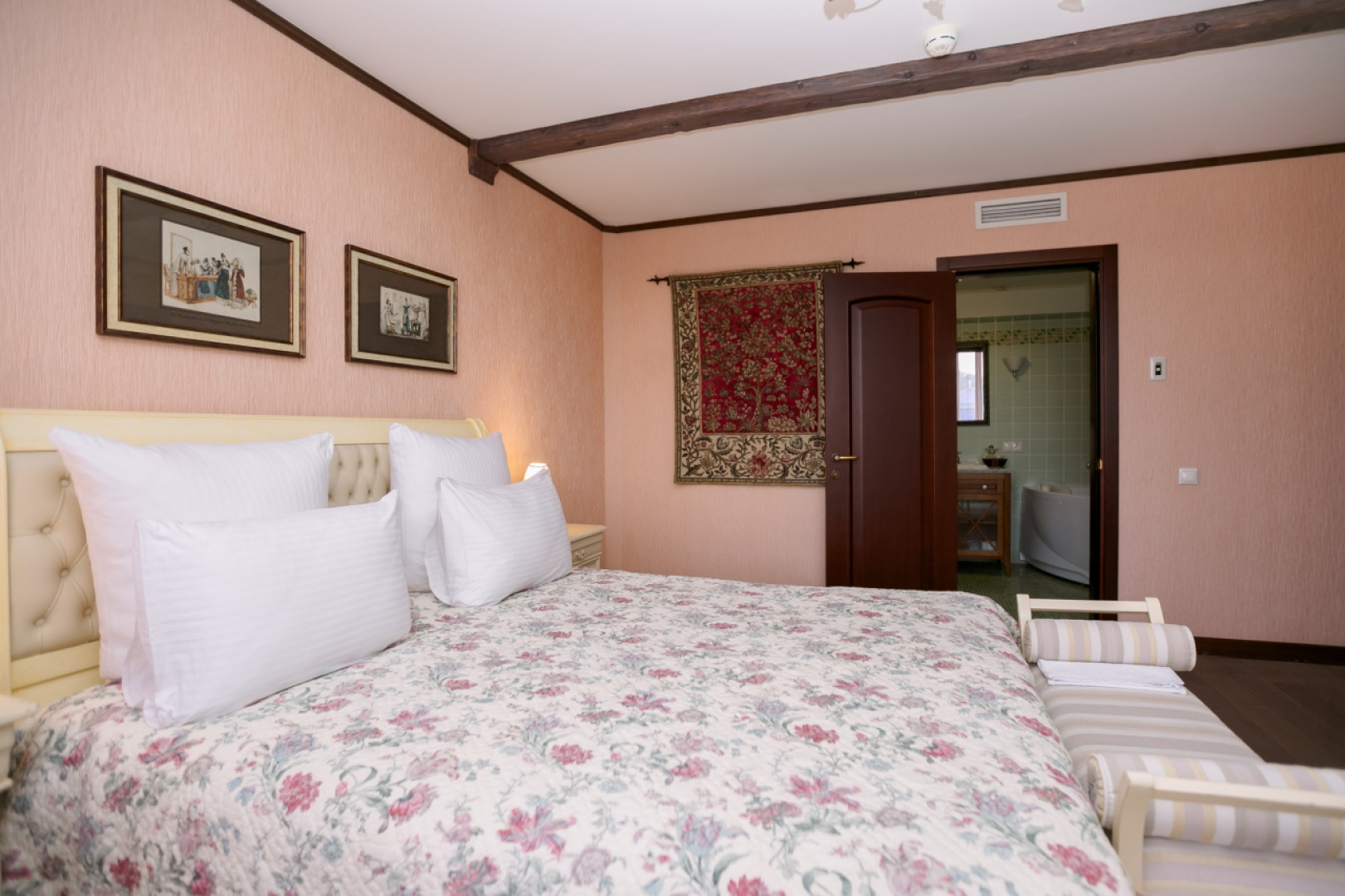 Гостиничный комплекс Губернский