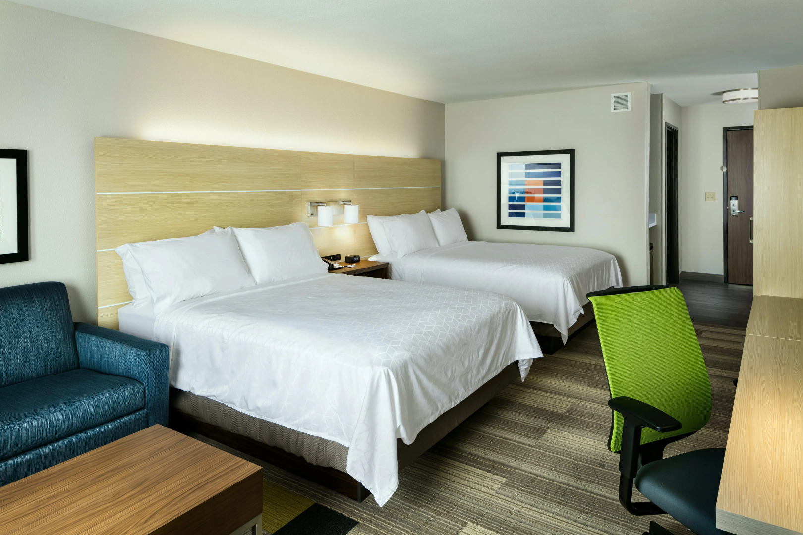 Holiday Inn Express & Suites Medford by IHG