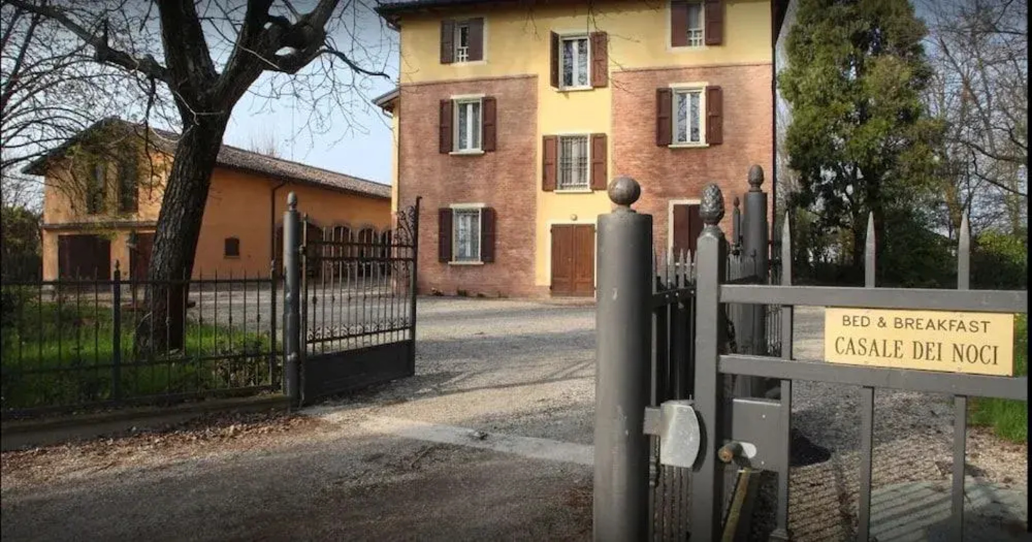 Bed & Breakfast Casale dei Noci