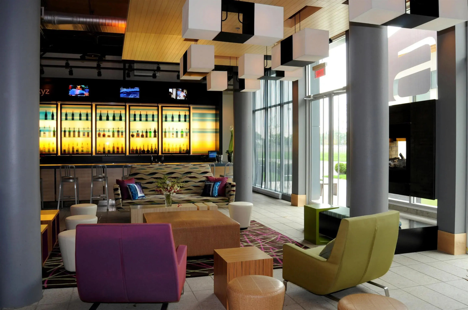 Aloft Montreal Airport