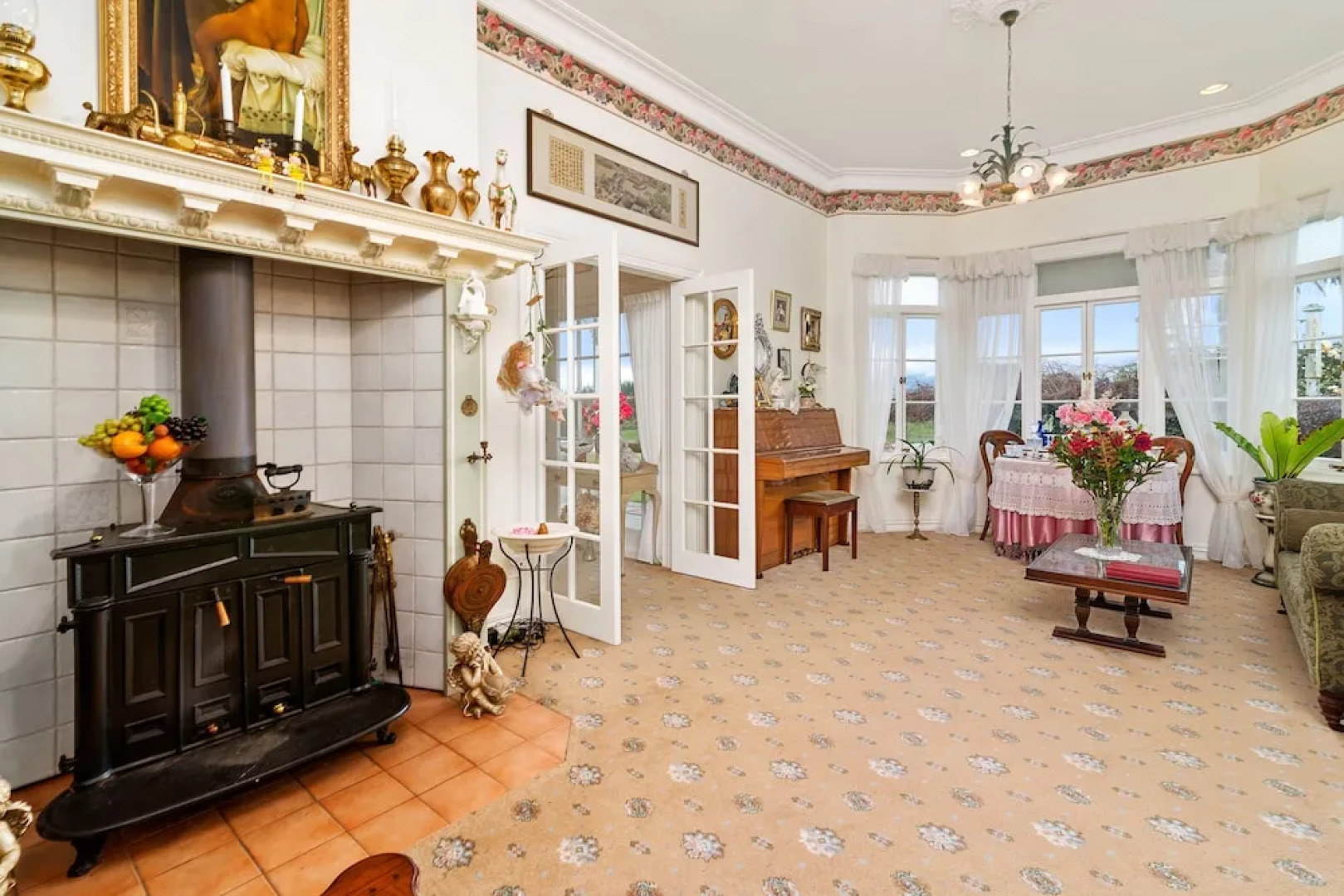 Country Villa Estate