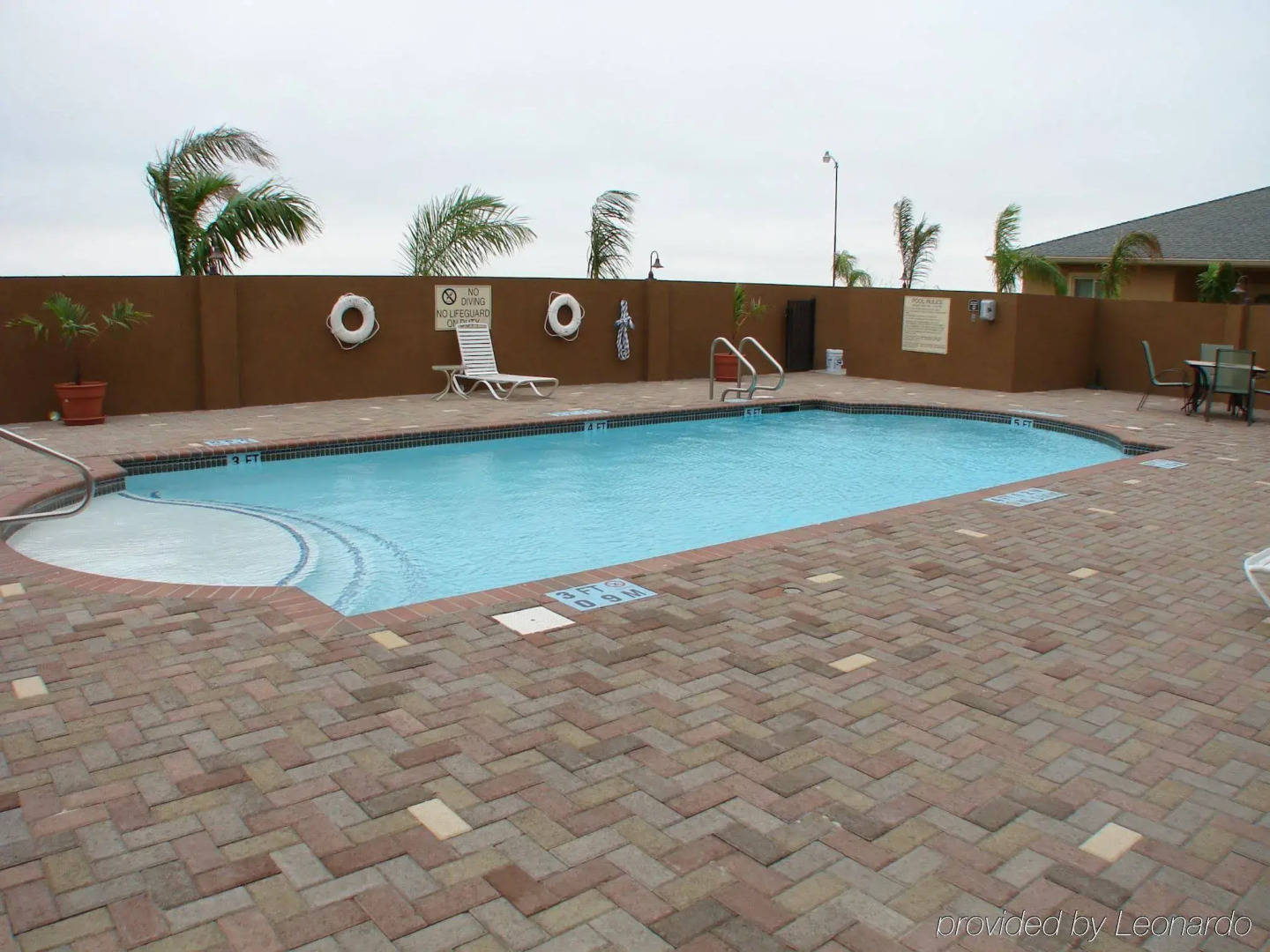 Holiday Inn Express & Suites Zapata by IHG