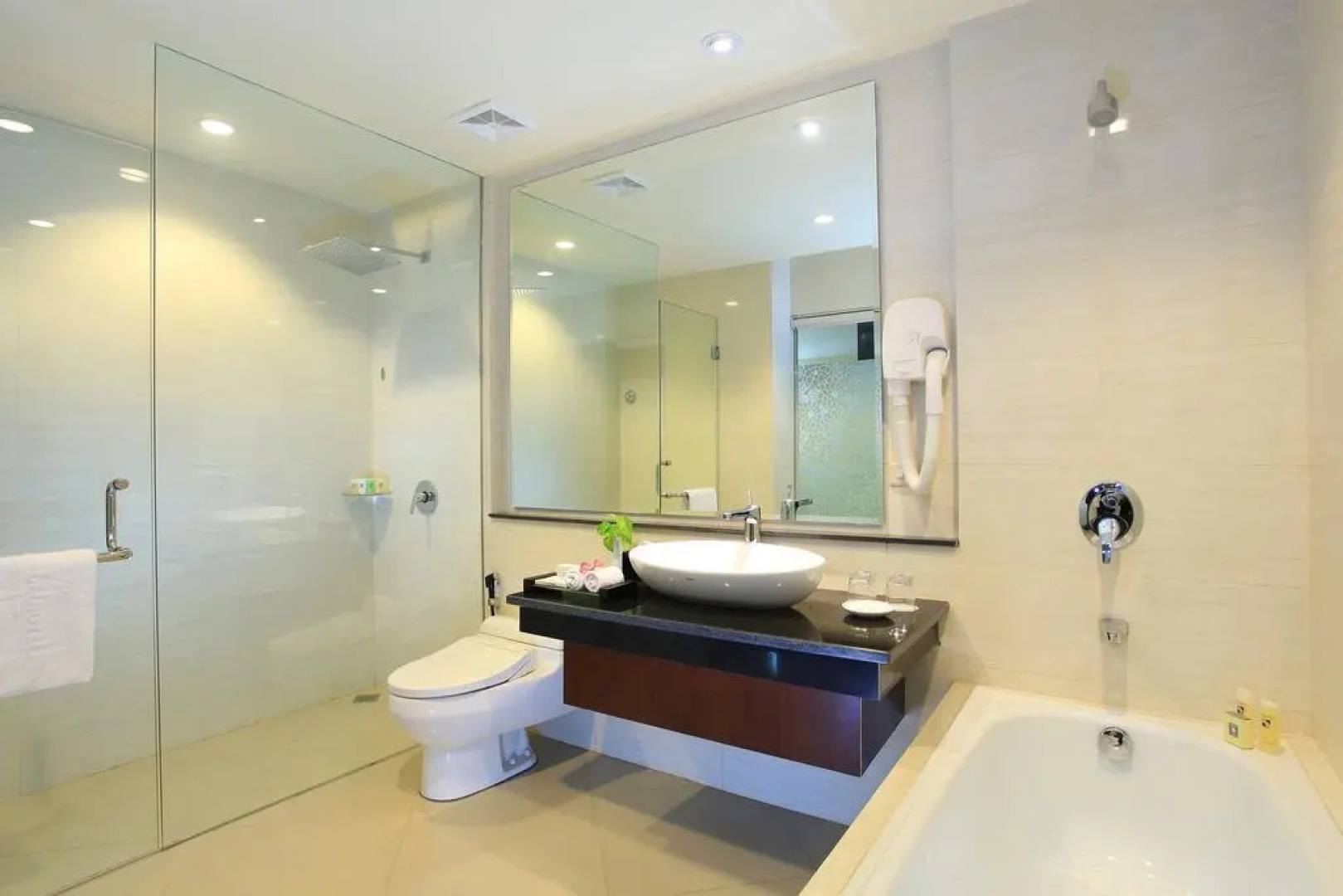 Swiss-Belhotel Silae Palu