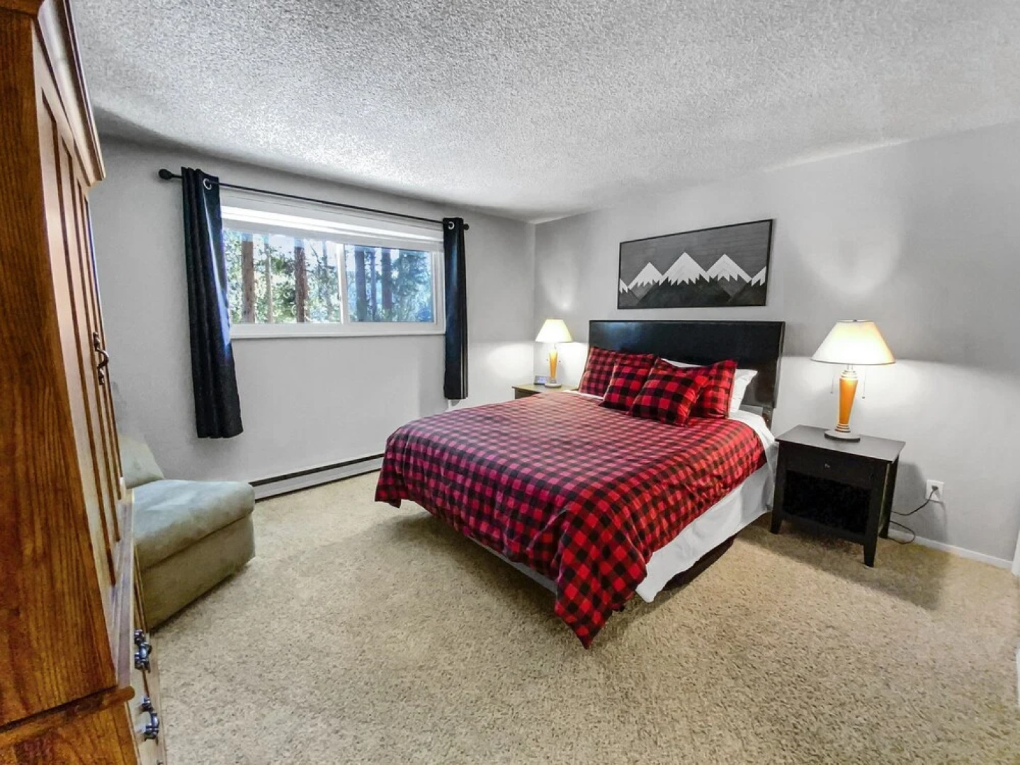 Beaver Ge 9-13 2 Bedroom Condo by Redawning