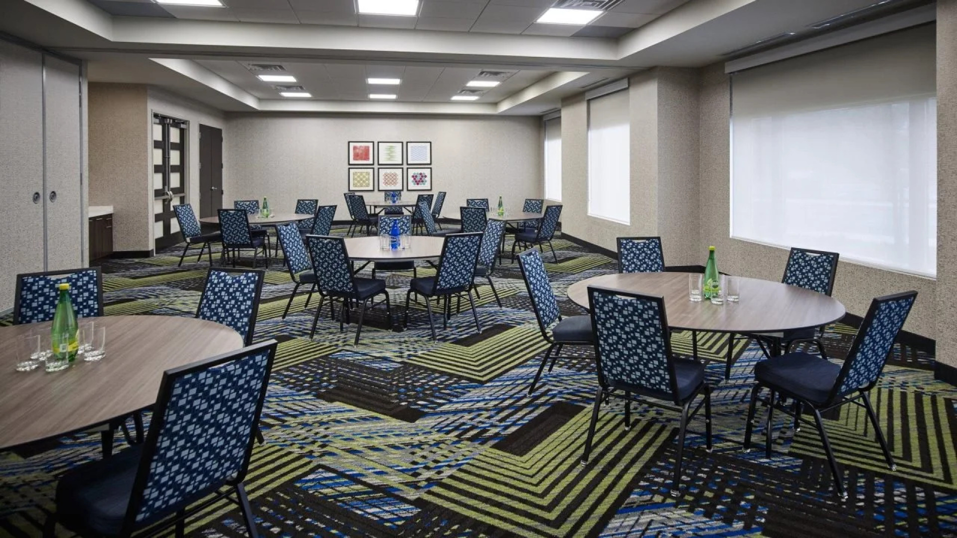 Holiday Inn Express & Suites Niagara On The Lake