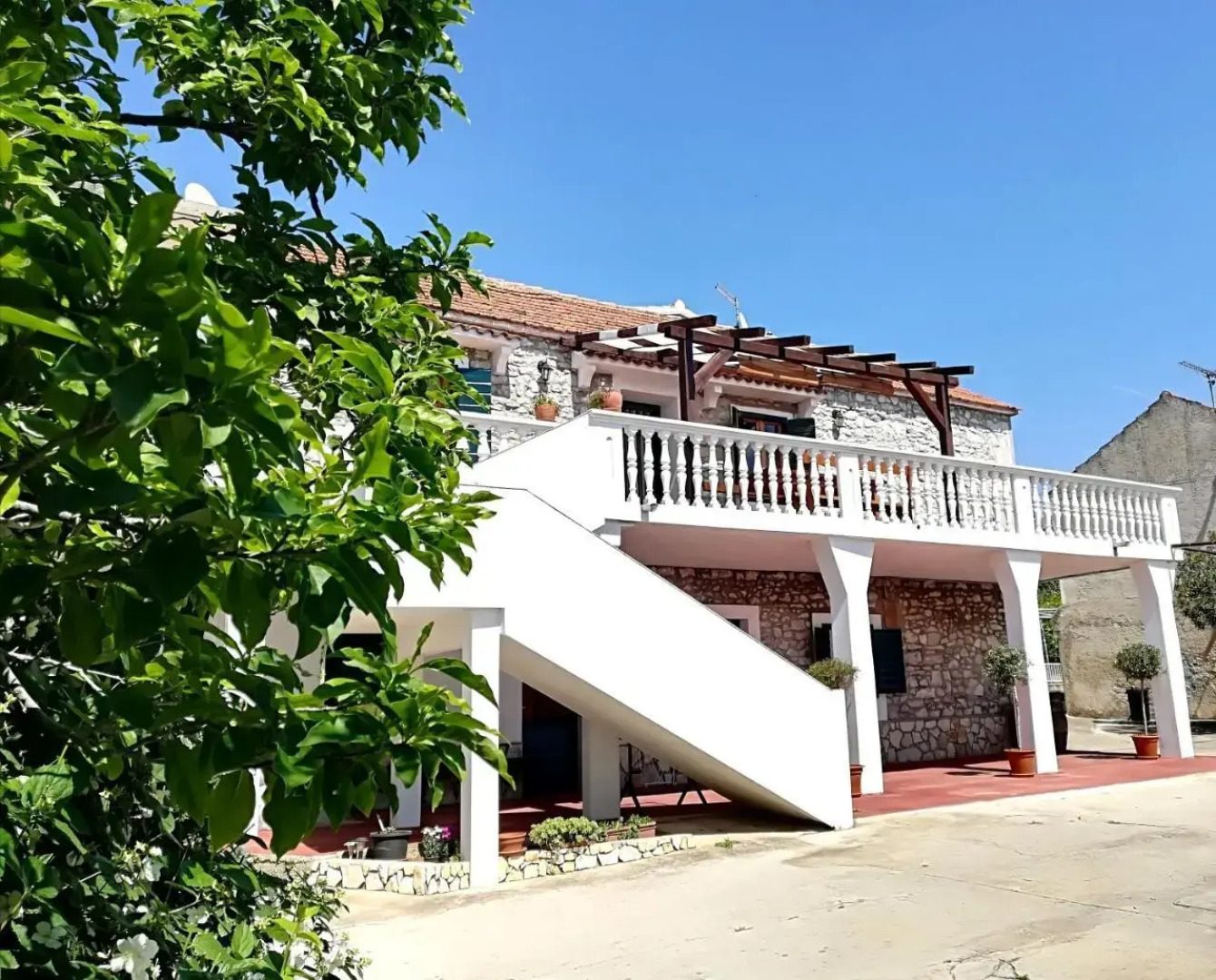 Apartments Dalmatian Stone House