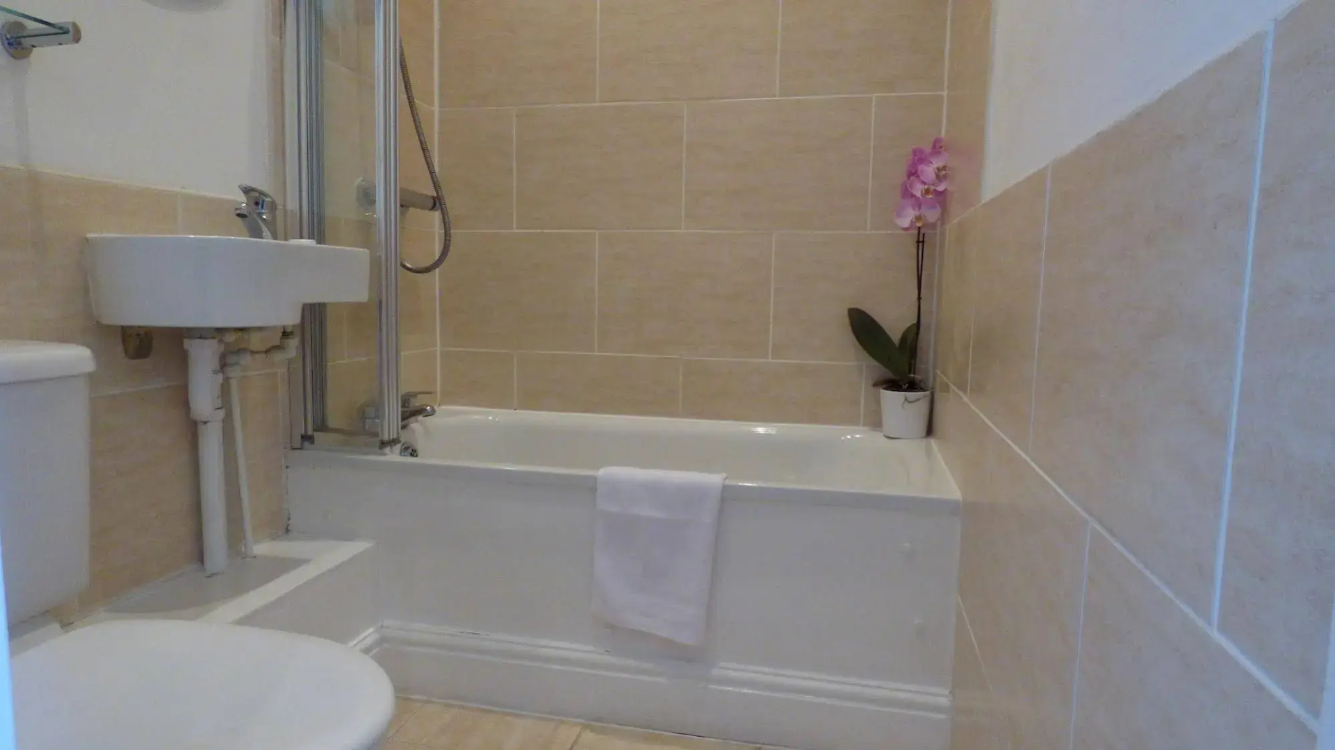 The Artisan Quarter Serviced Apartments