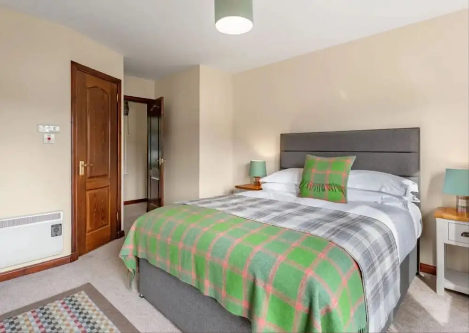 Loch Ness Cottages