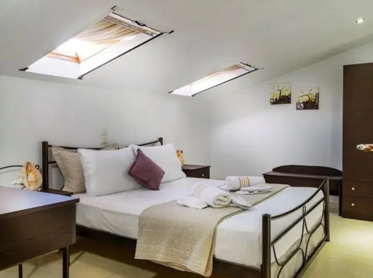 Anna Maria Apartments