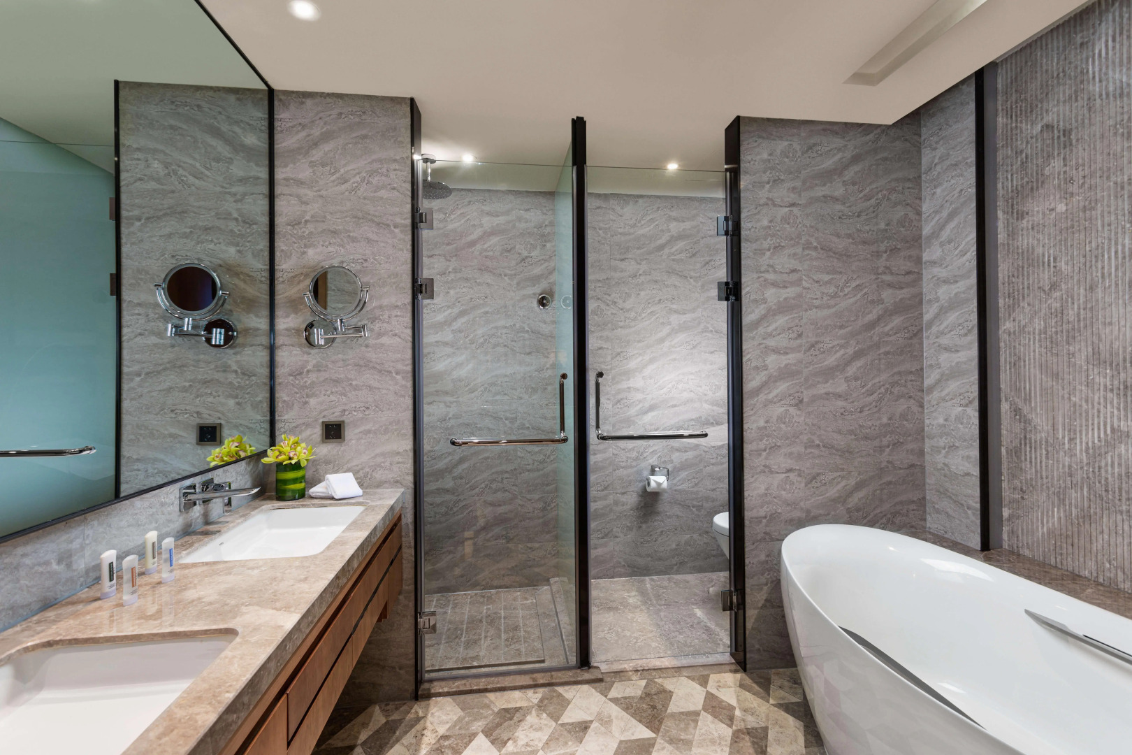 Отель Holiday Inn Hangzhou Binjiang