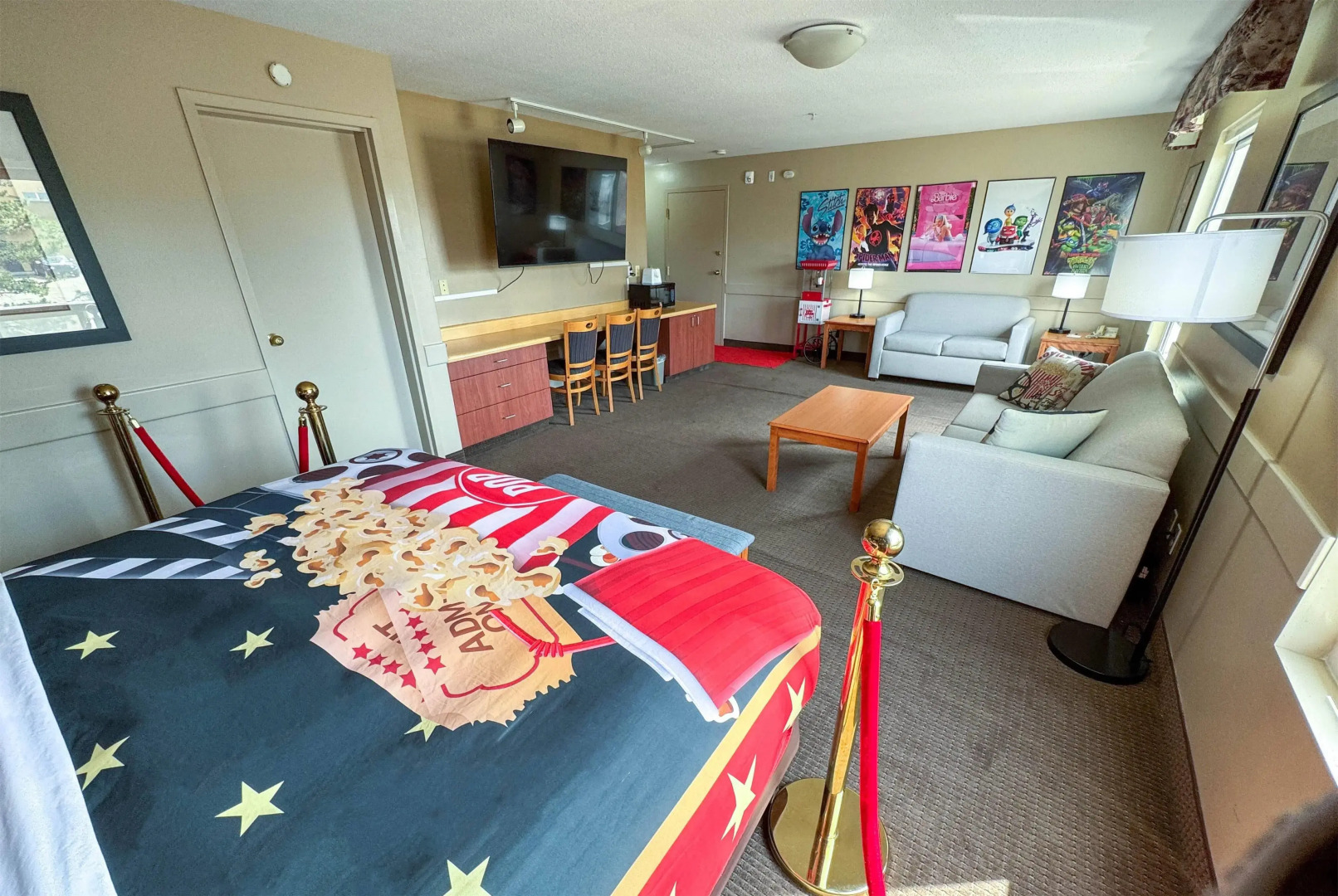 Super 8 by Wyndham Edmonton South