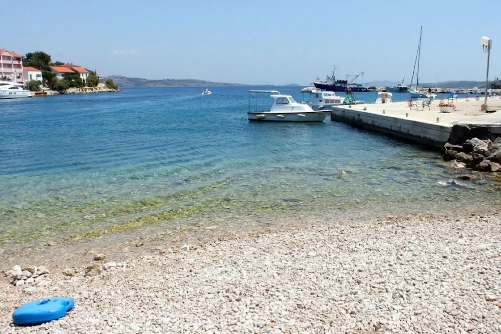 Dari - 70m From Sea - A2