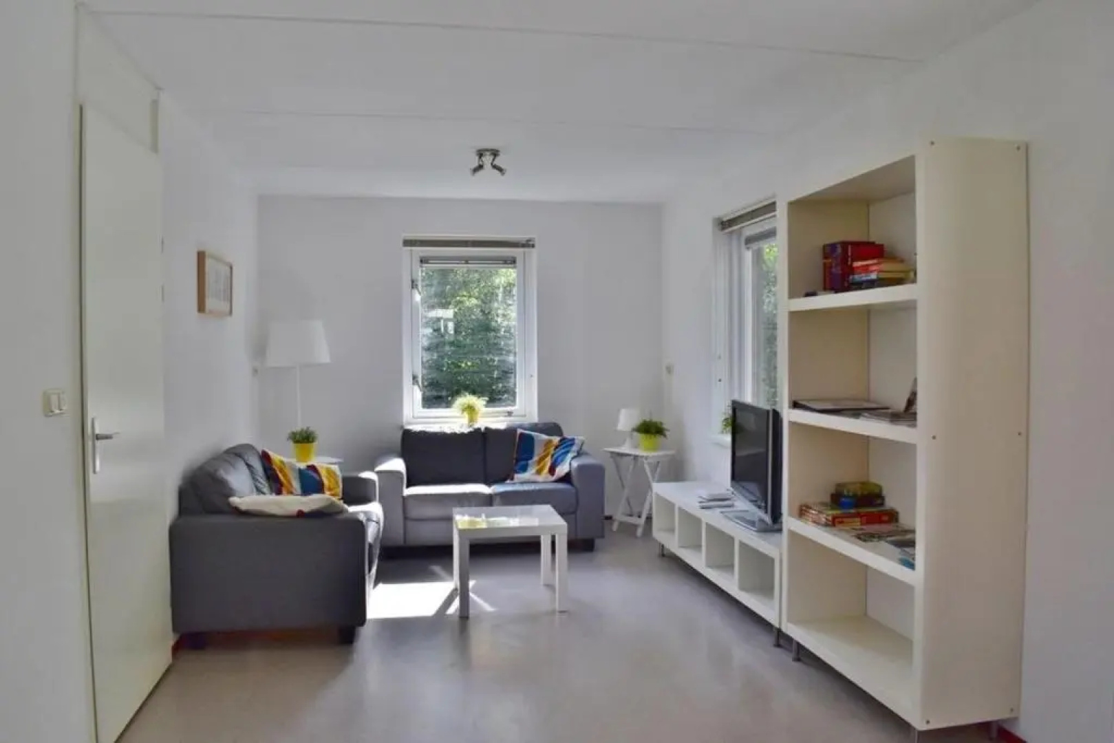 Holidayhouse - Zuidweg 18 Zonnemaire 'Park Viletta huisje 28'