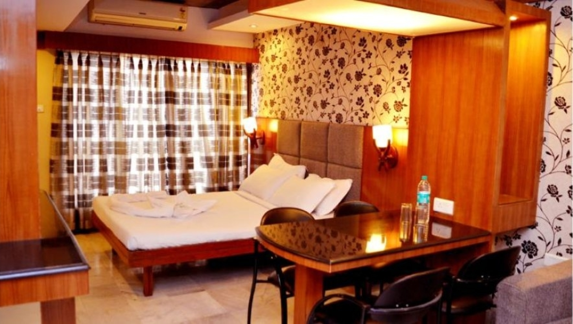 Hotel O Mittal Residency